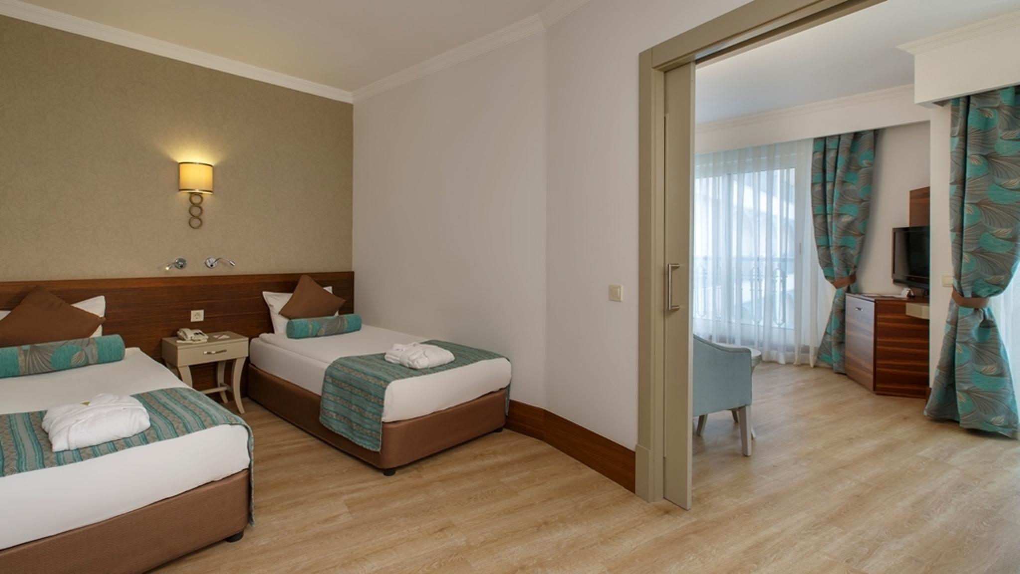 Side Crown Palace Ultra All Inclusive Ngoại thất bức ảnh